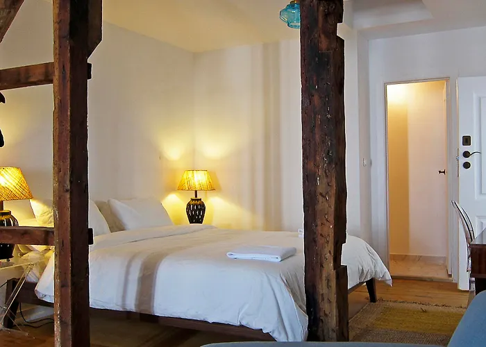 Independente Real Albergue *