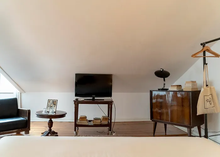 Independente Real * Lisboa