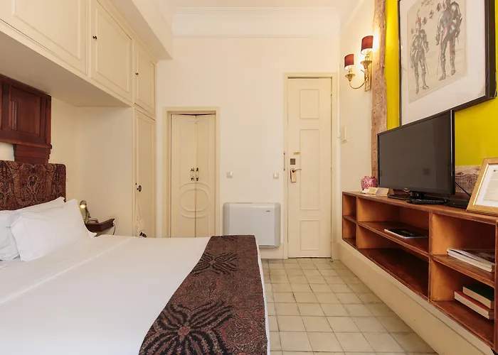 Albergue Independente Real *