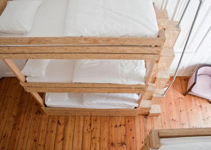 Hostel Independente Principe Real Lissabon