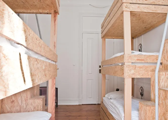 Independente Real Albergue Lisboa