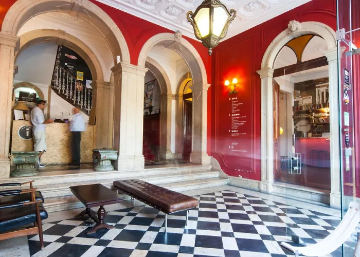 Independente Real Albergue *