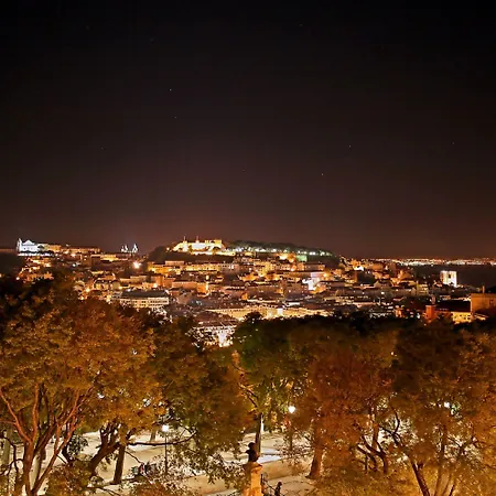 Hostel Independente Principe Real Lissabon